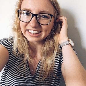 Meet your Posher, Brooke